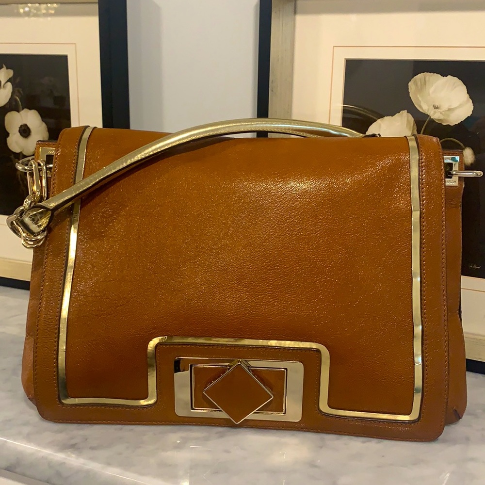 ANYA HINDMARCH LEATHER SHOULDER BAG.